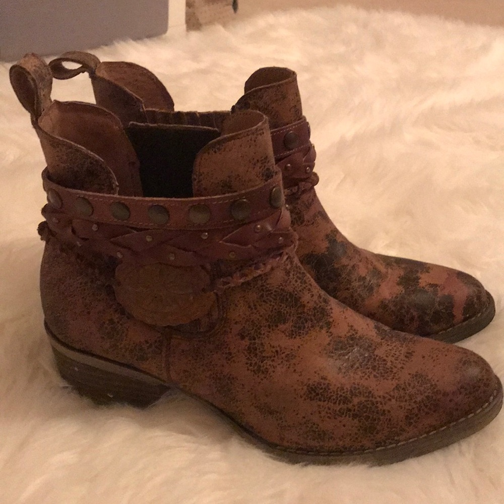 Circle G Woman’s Boots Booties
